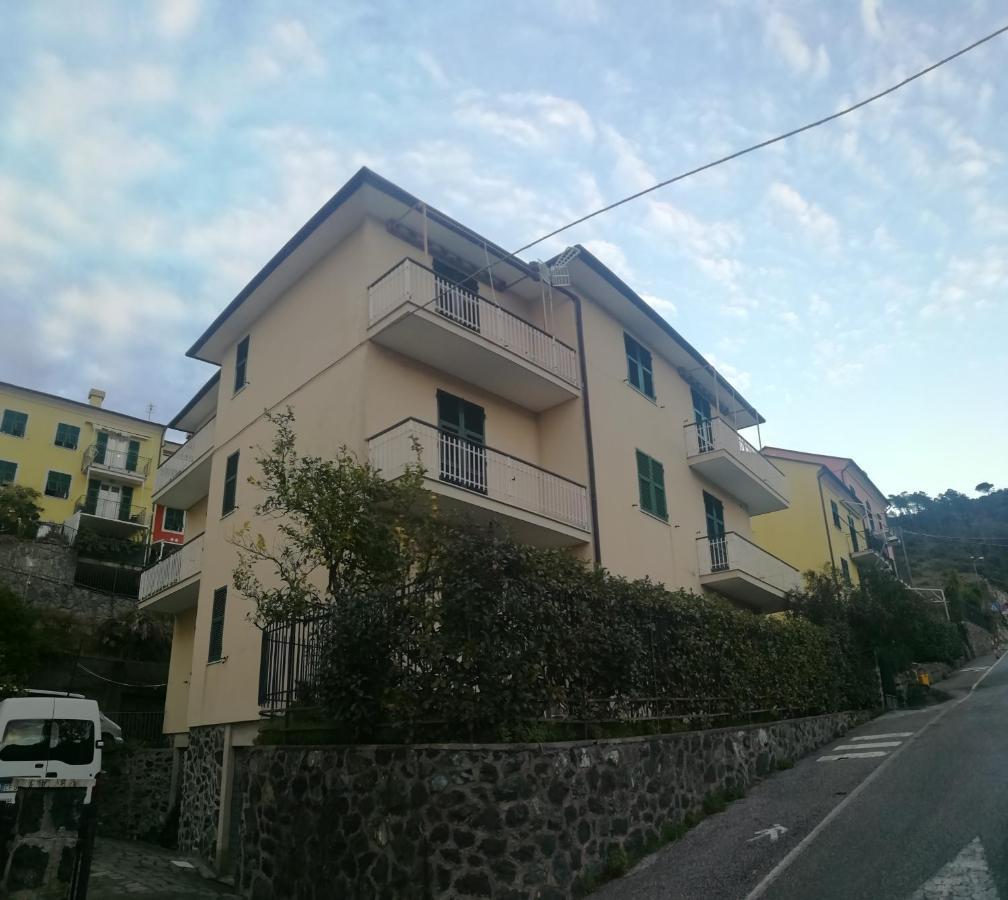 Casa Gina Secondo Piano Con Ascensore E Parcheggio Levanto Kültér fotó